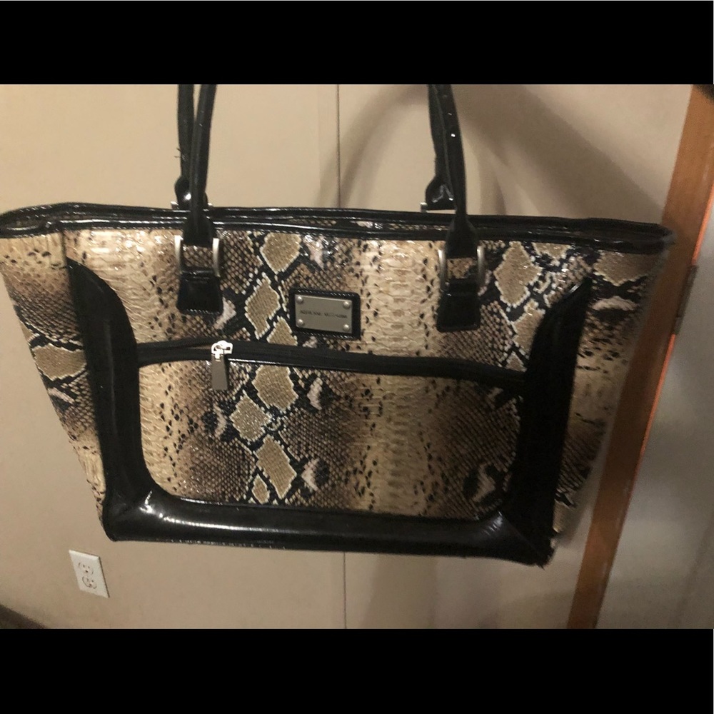 Laptop bag